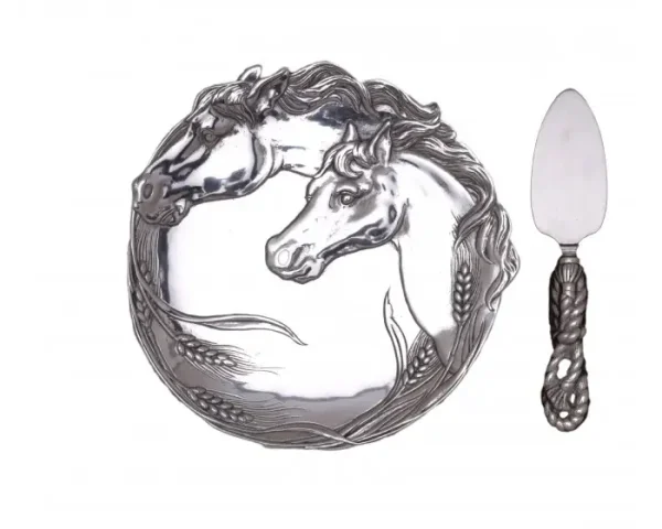 Horse 8" Plate with Server