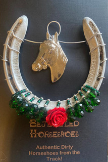 Bejeweled Horseshoe with the Derby Colors